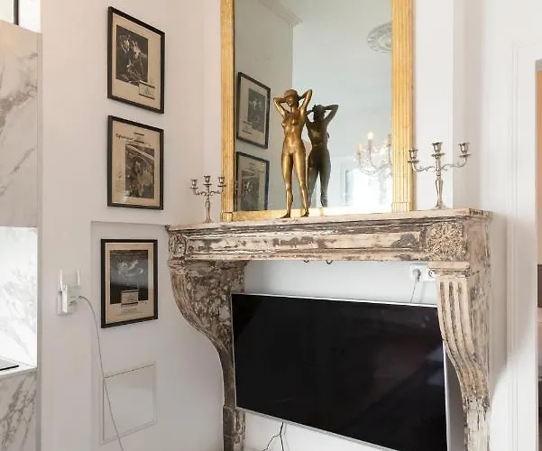 Le Precieux De Nicolas Апартаменты Нанси