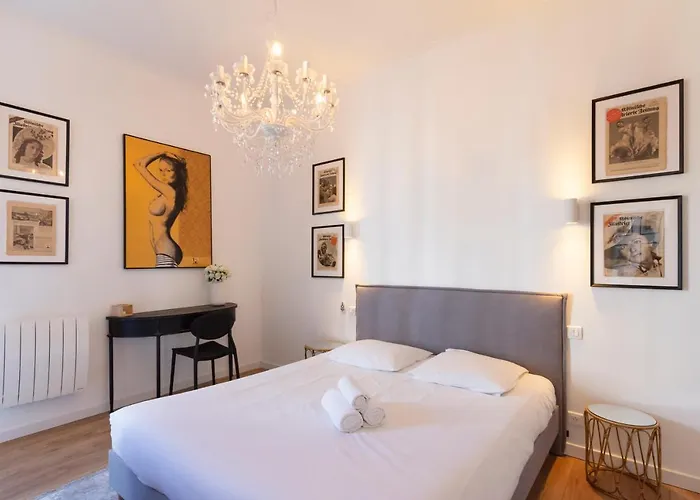 Le Precieux De Nicolas * Нанси